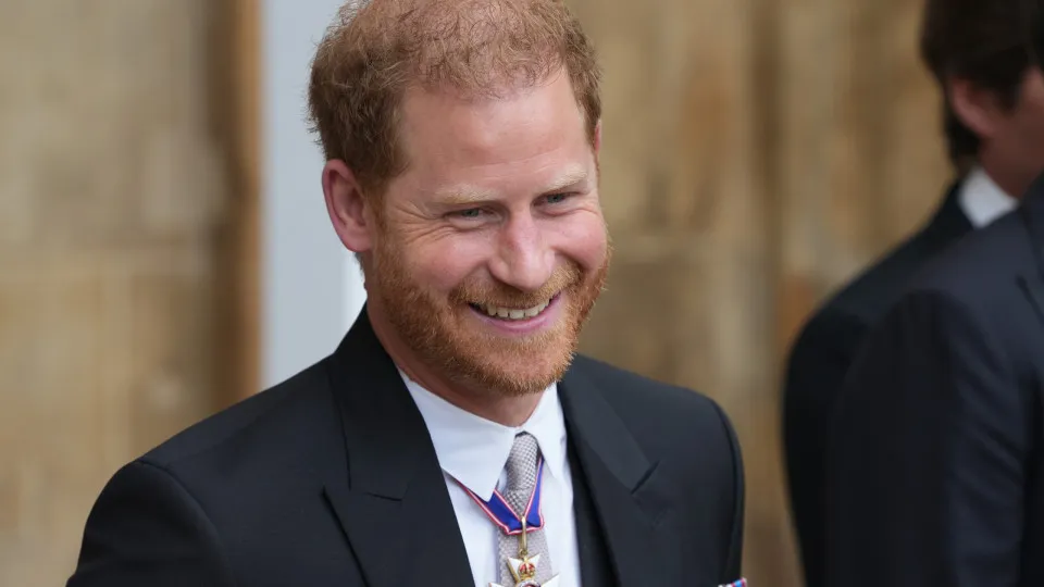 Príncipe Harry dá a entender que planeja voltar para o Reino Unido - img