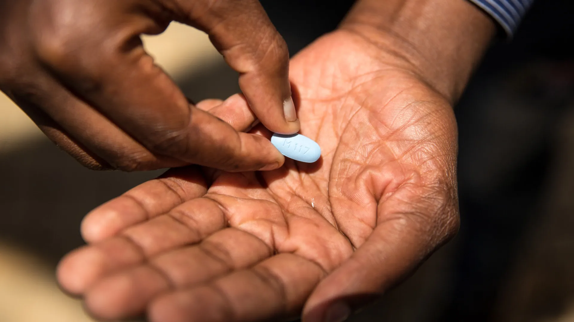 Quanto tempo um paciente com HIV sobrevive sem medicação? - img