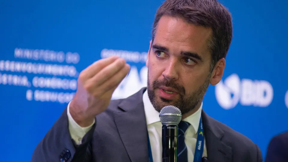 Eduardo Leite expressa desencanto e reprova indicação de Caiado pelo PSD - img