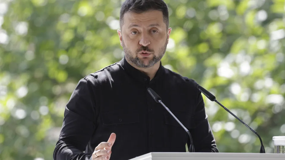 Zelensky alerta que Rússia está preparando nova ofensiva em grande escala 1 Zelensky alerta que Rússia está preparando nova ofensiva em grande escala - img