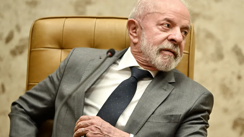 'A gente não pode errar', diz Lula sobre conversa com Trump - img