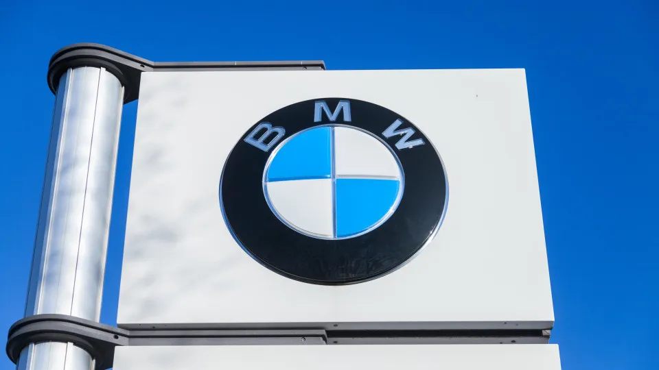 BMW reduz previsão de lucros para o ano em meio a dificuldades na China - img