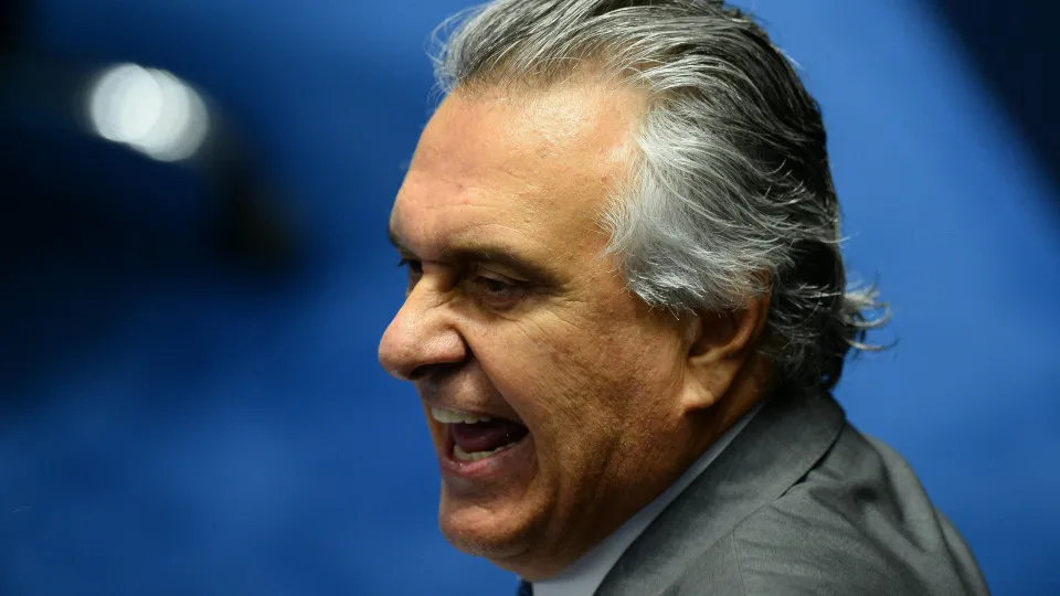 Onze governadores renunciam para disputar eleições de outubro; lista - img