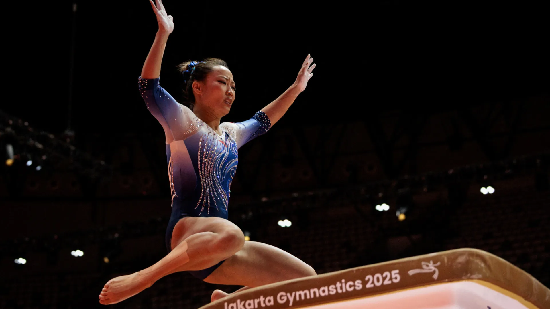 Chinesa recebe nota zero e chora na final do Mundial de ginástica; vídeo - img