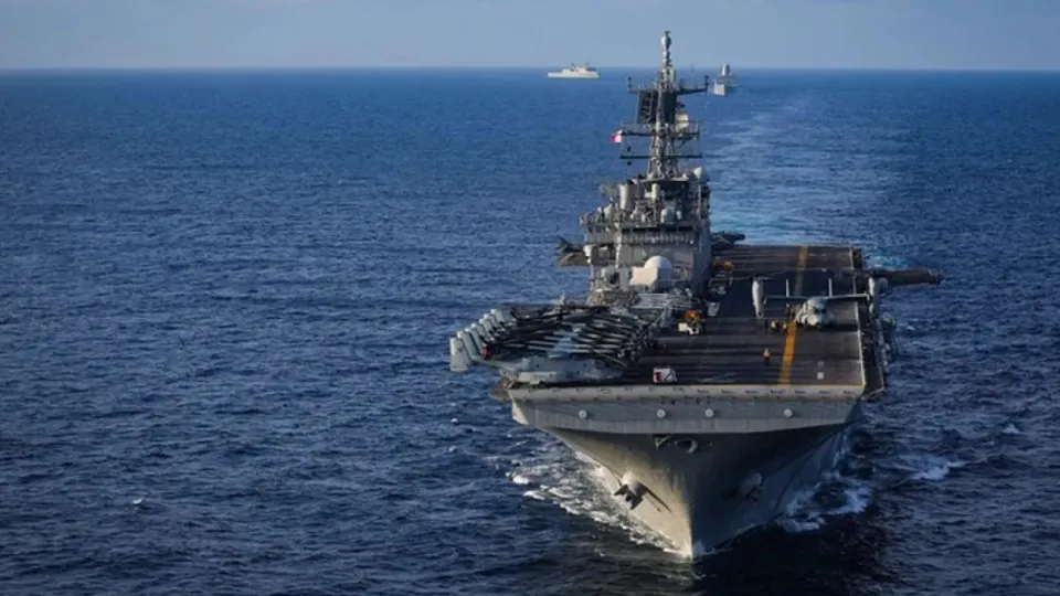 EUA atacam sexto navio no Caribe em operação perto da Venezuela - img