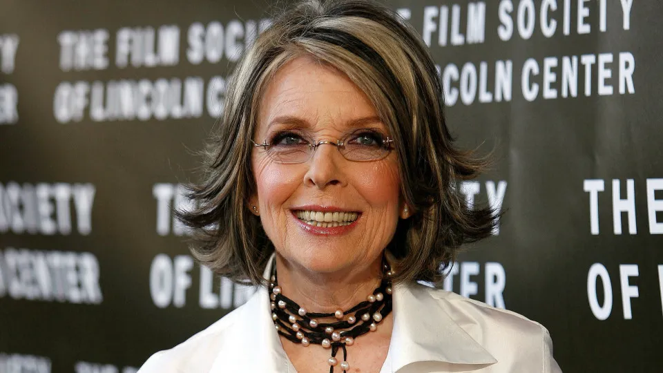 Família revela a causa da morte da atriz Diane Keaton aos 79 anos - img