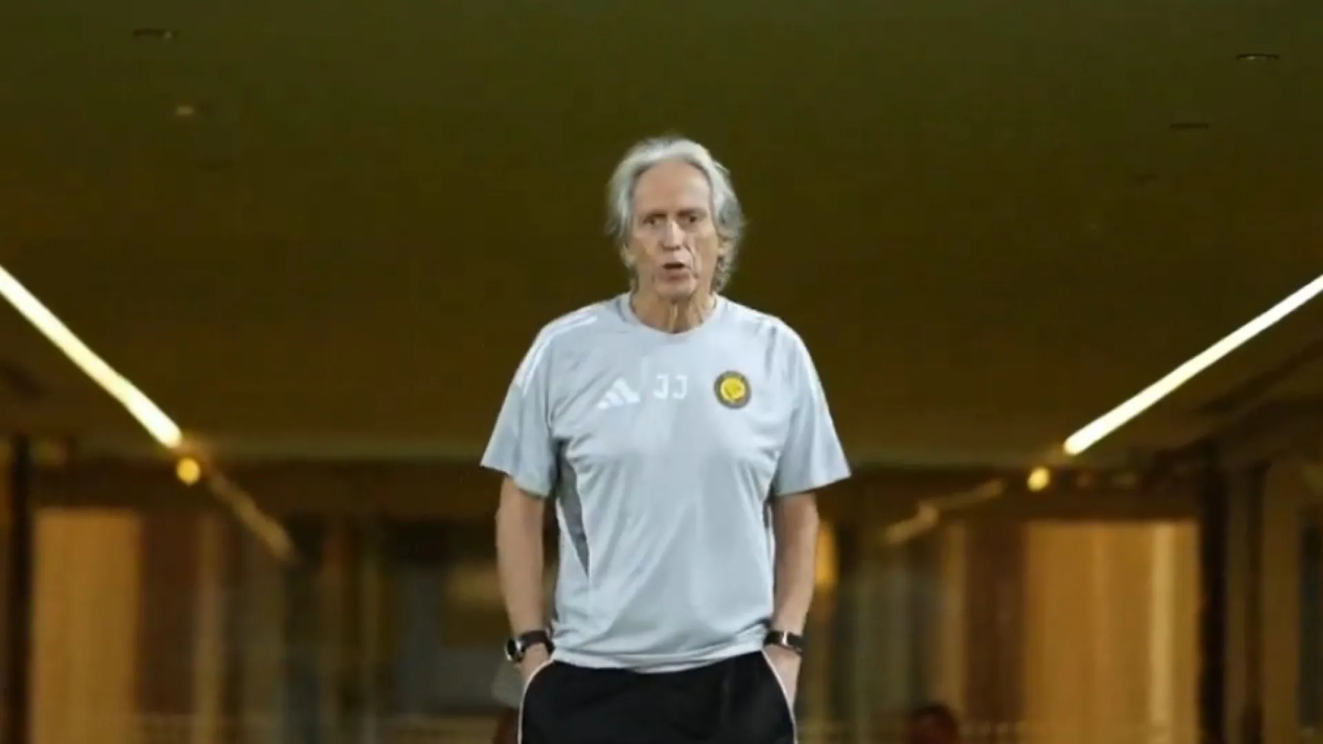 Jorge Jesus arriscou falar inglês e o momento já se tornou viral; assista - img