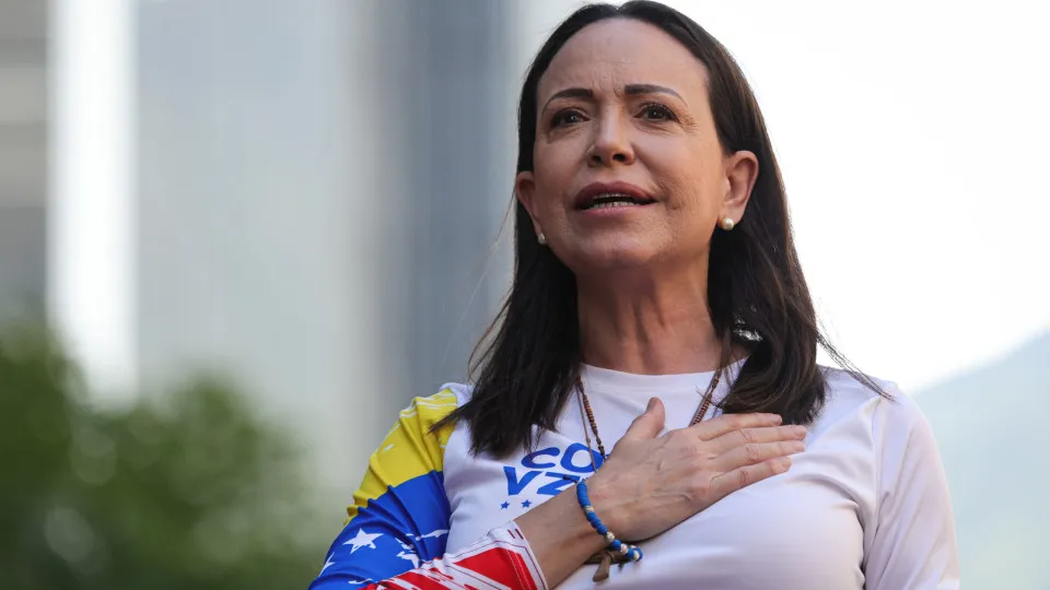 Líder opositora de Maduro vence o Prêmio Nobel da Paz de 2025 - img