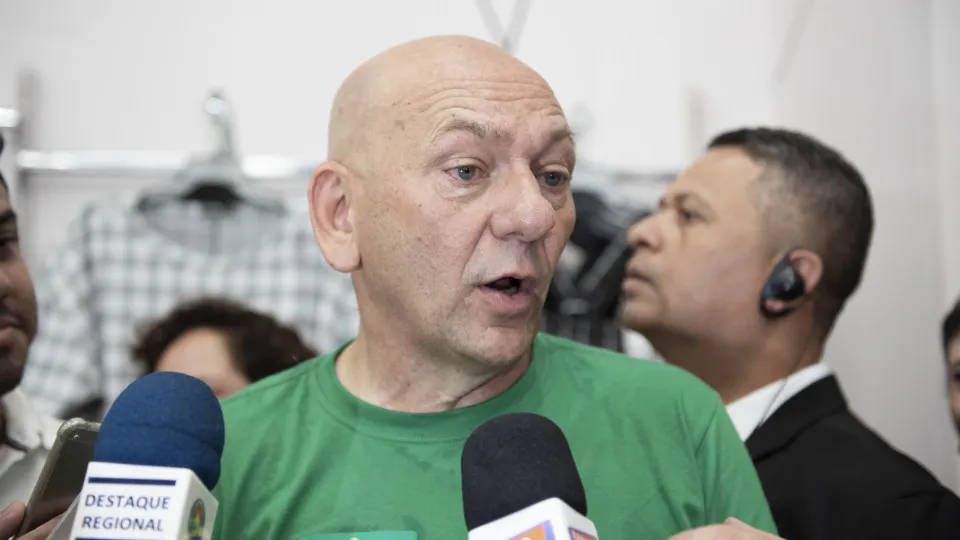 Luciano Hang é condenado a pagar R$ 33 mil a Lula por declarações ofensiv - img