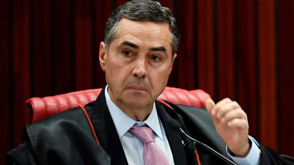 Luís Roberto Barroso anuncia que vai se aposentar do STF - img
