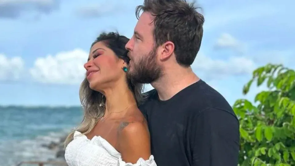 Maíra Cardi conta por que enterrou bíblias na mansão com Thiago Nigro - img