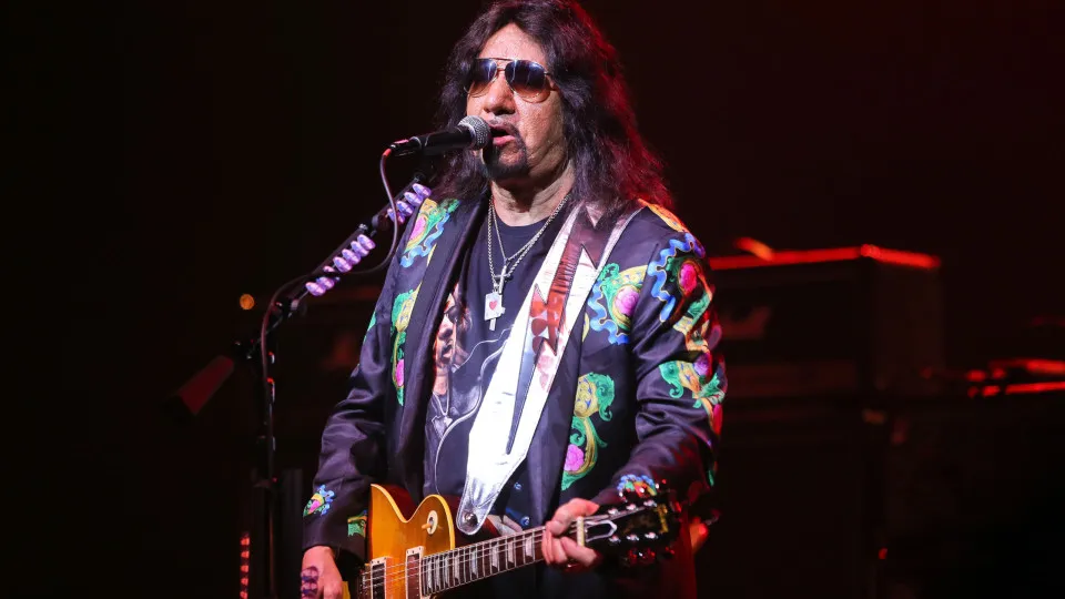 Morte de Ace Frehley, guitarrista fundador do Kiss, ainda está sob investigação, diz site - img