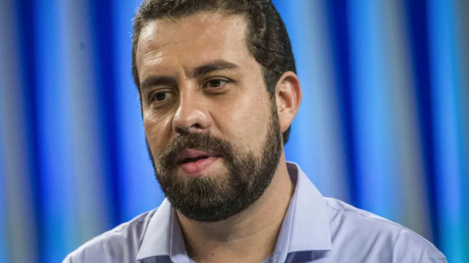 Justiça condena Marçal a indenizar Boulos em R$ 100 mil por falsas acusações de uso de cocaína - img
