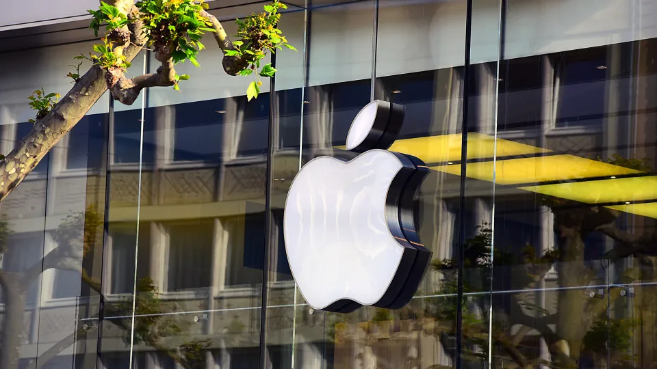 Apple prevê trimestre recorde e reforça aposta em inteligência artificial - img