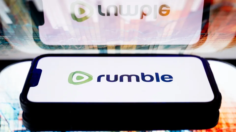 Um ano após bloqueio, rede social Rumble volta a funcionar no Brasil - img