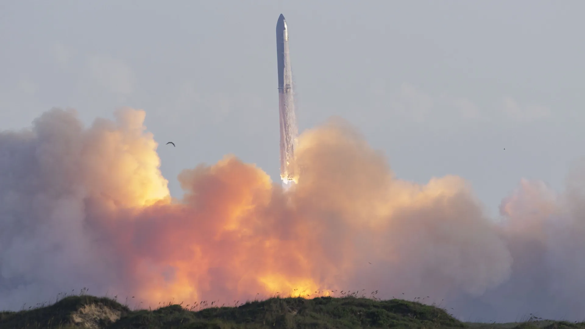 SpaceX completa com sucesso 11.º lançamento do foguete Starship - img