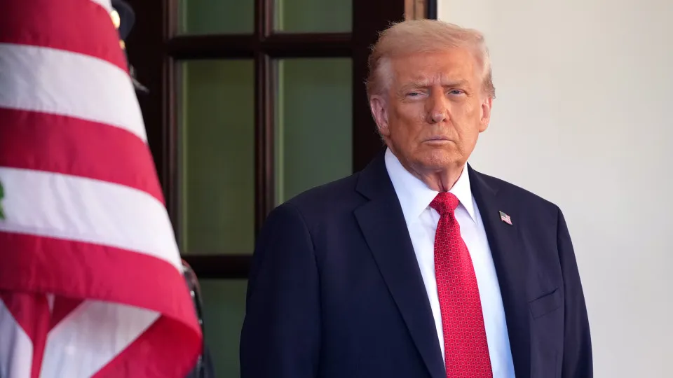 Trump diz que interrompeu negociações com Canadá após vídeo em que Reagan critica tarifas - img