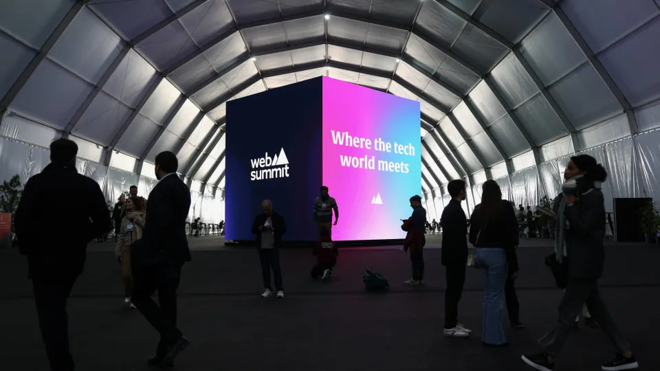 Brasil leva mais de 300 startups para o Web Summit Lisboa 2025 - img