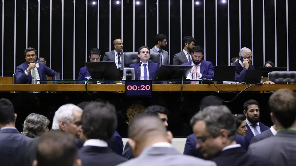 Plenário da Câmara deve votar PEC da Segurança Pública na terça-feira - img