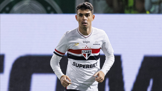 Palmeiras e Flamengo ampliam desgaste e até avião vira motivo para racha - img