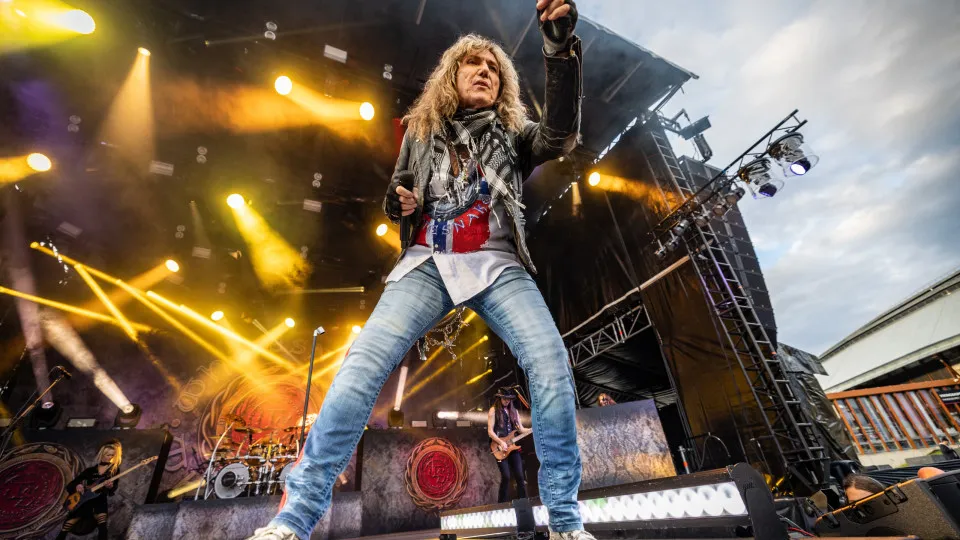 David Coverdale, vocalista da banda de rock Whitesnake, anuncia sua aposentadoria - img
