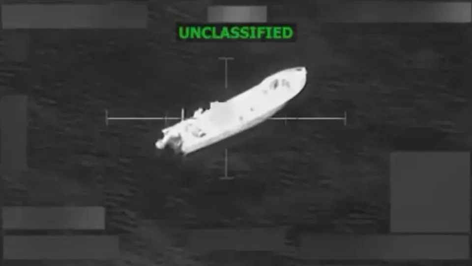 EUA bombardeiam mais dois barcos no Pacífico e matam seis suspeitos - img