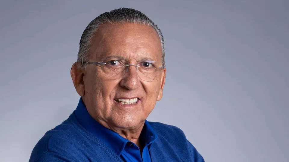Galvão Bueno recebe alta hospitalar após internação por pneumonia viral - img