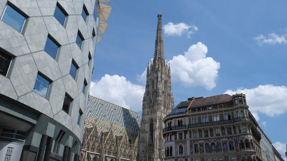 Homem devolve crânio que roubou de catedral em Viena após 60 anos - img