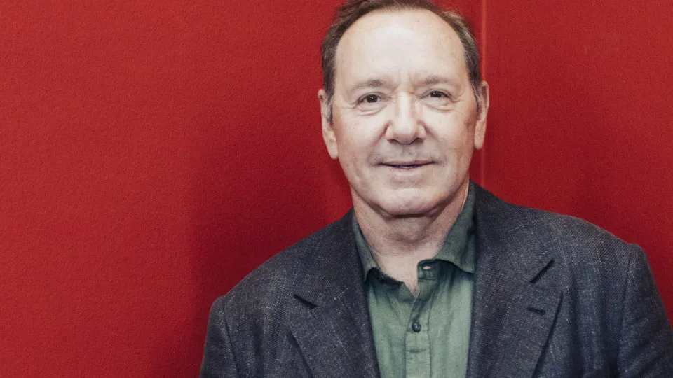Kevin Spacey diz que teve casa leiloada após acusações de abuso e vive em hotéis - img