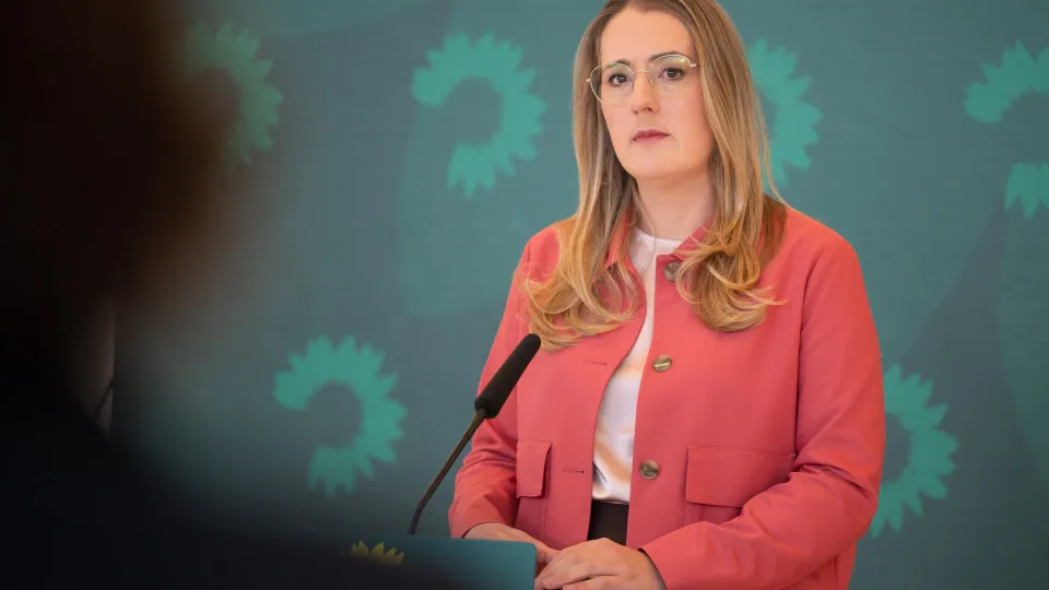 Oposição na Alemanha crítica Merz por saldo desastroso de viagem a Belém - img