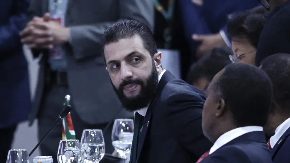 Síria adere a coligação para derrotar o Daesh após reunião na Casa Branca - img