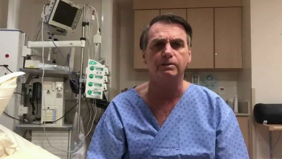 Bolsonaro é encaminhado ao centro cirúrgico para novo procedimento para amenizar soluços - img