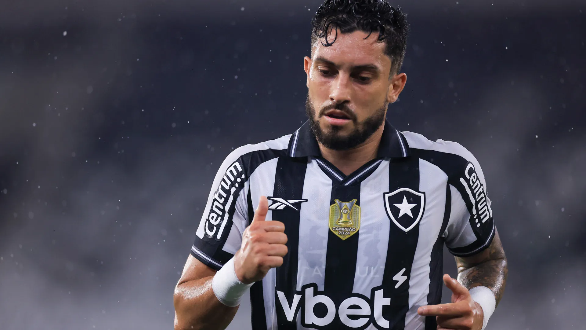 Cruzeiro toma gol no fim, empata com Botafogo e garante vice do Palmeiras - img