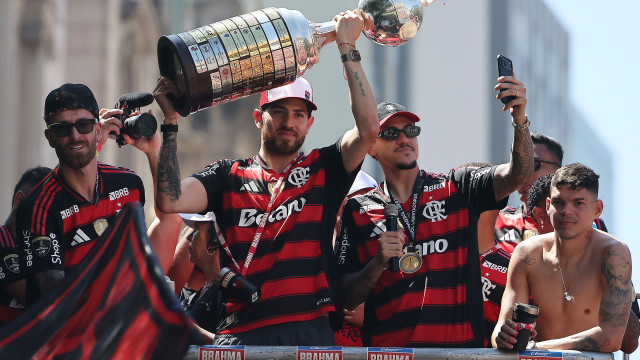 Filipe Luís não vê PSG imbatível e reforça DNA do Flamengo em final - img