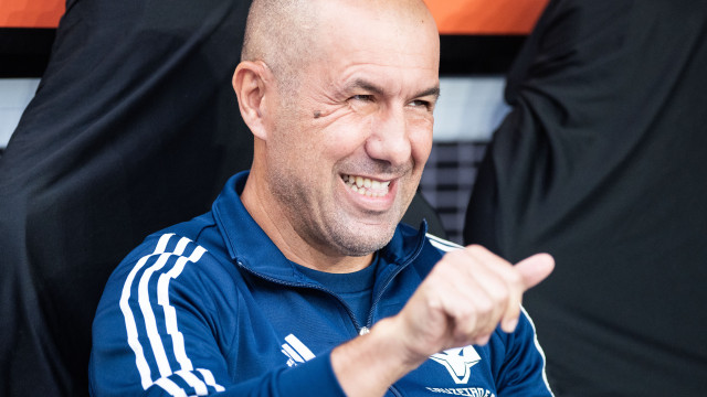 Em lágrimas, Leonardo Jardim anuncia pausa na carreira: "Saúde mental..." - img