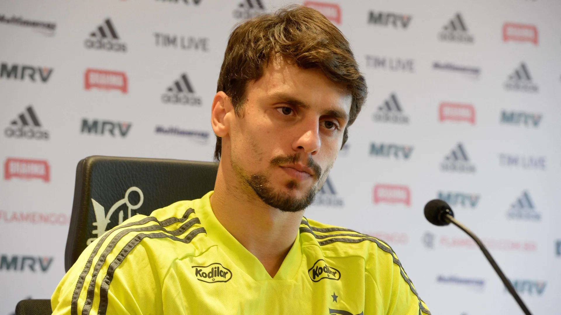 Em silêncio, Rodrigo Caio gera gol de título e final do Mundial ao Flamengo - img
