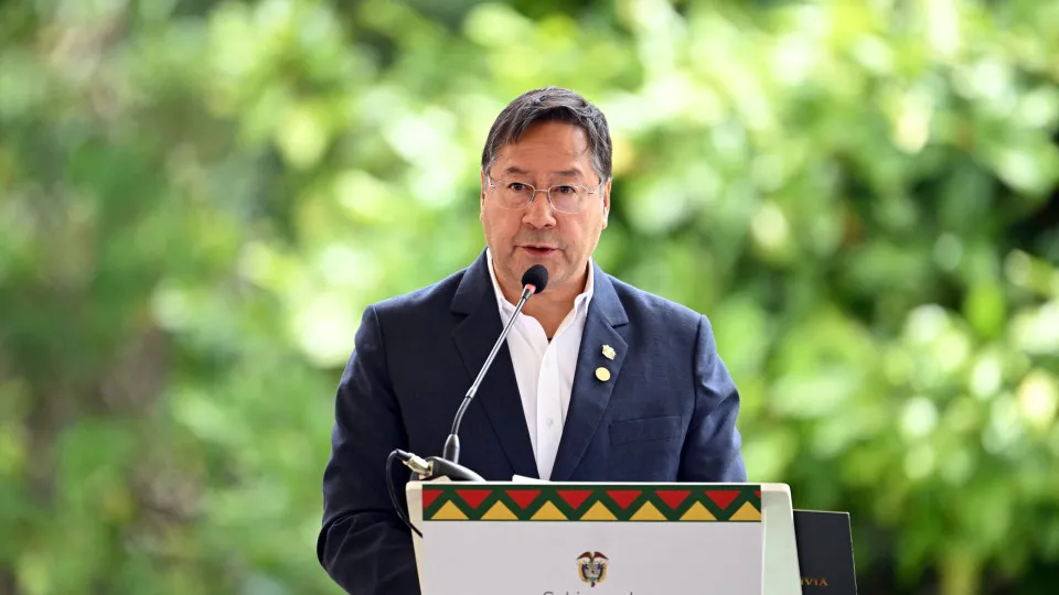 Ex-presidente da Bolívia Luis Arce é preso, diz ex-integrante de seu governo - img