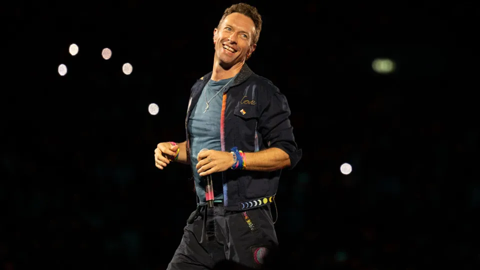 Executiva de RH fala sobre flagra com CEO casado em show do Coldplay - img