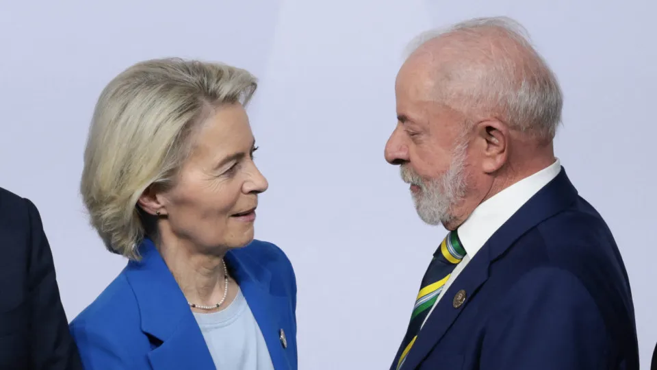 Lula pede que UE mostre 'coragem' por acordo - img