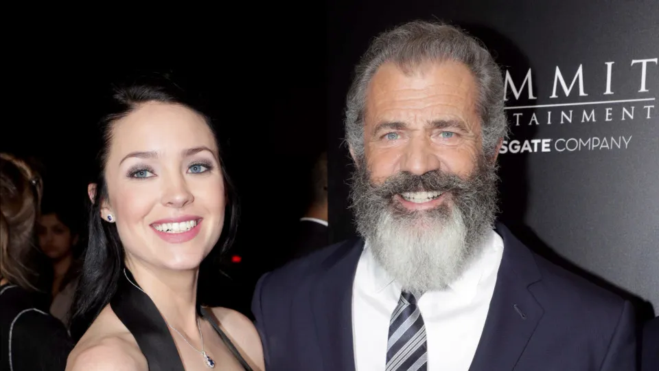 Mel Gibson e Rosalind Ross anunciam divórcio após quase uma década juntos - img
