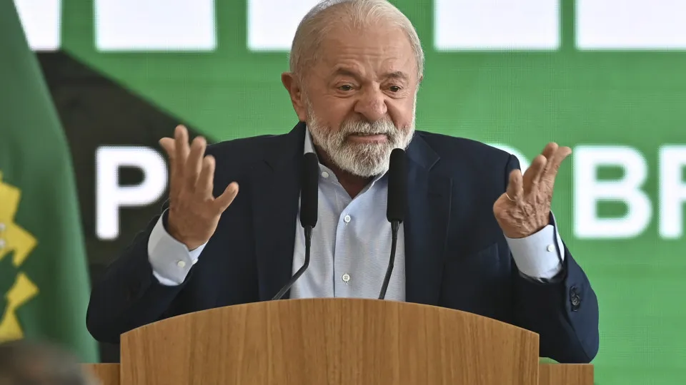 Pesquisa AtlasIntel/Bloomberg: Lula lidera todos cenários de 1º e 2º turnos das eleições 2026 - img
