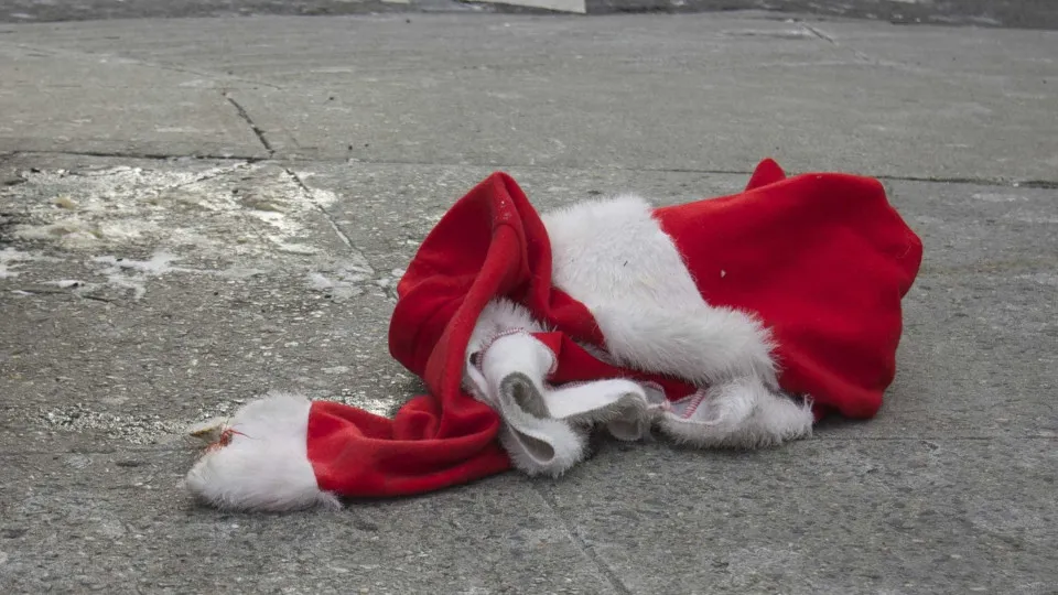 Polícia israelense prende palestino vestido de Papai Noel em festa de Natal - img