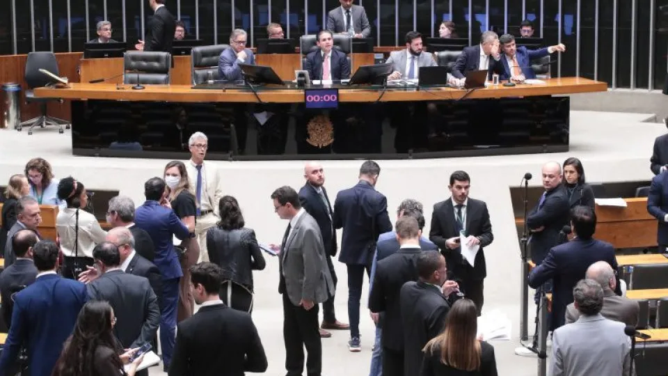 Por 330 a 104 votos, Câmara aprova texto principal da regulamentação da reforma tributária - img