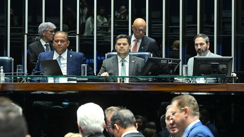 Ao menos 33 senadores devem tentar reeleição, e 4 sinalizam aposentadoria - img