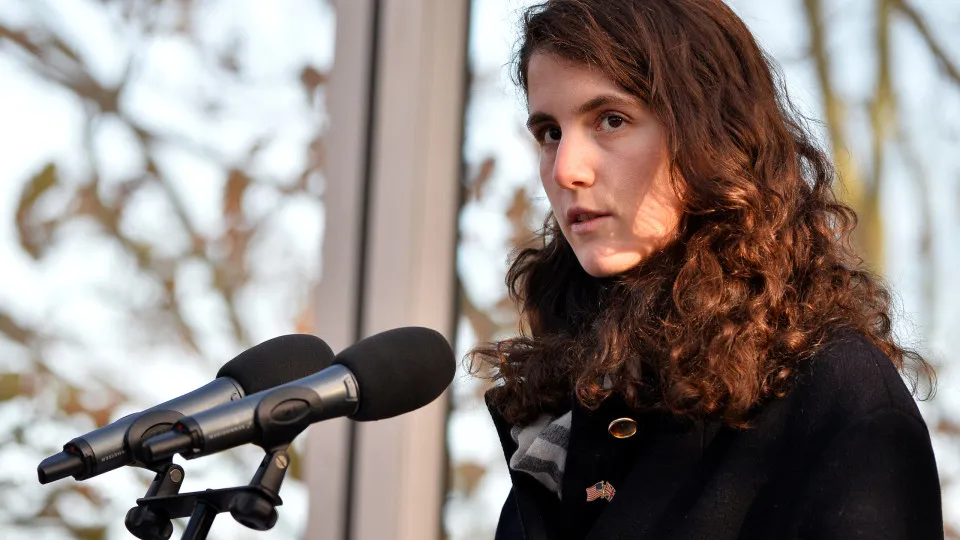 Tatiana Schlossberg, neta do ex-presidente Kennedy, morre aos 35 anos - img