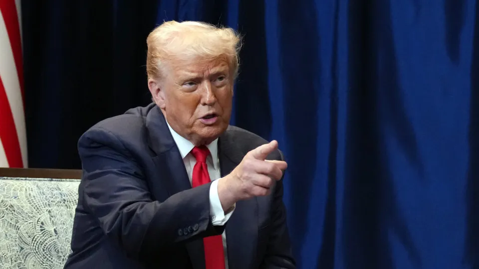 Governo Trump tem até esta sexta (19) para divulgar arquivos do caso Epstein - img