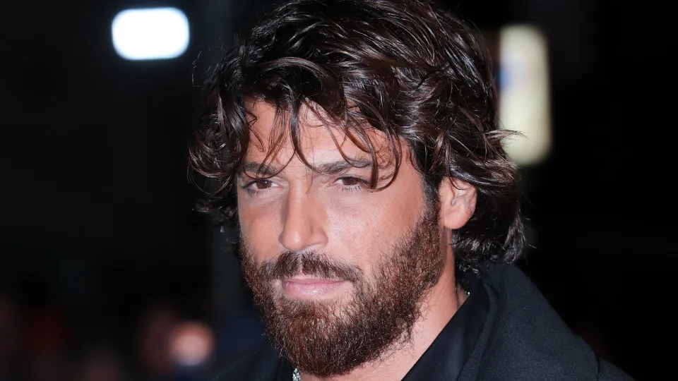 Ator turco Can Yaman é preso em operação antidrogas em Istambul - img