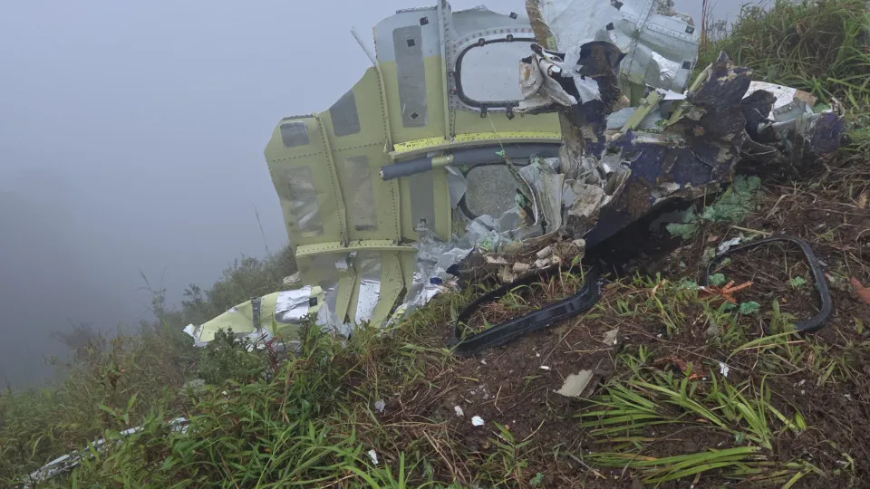 Encontrada fuselagem que pode pertencer a avião desaparecido na Indonésia - img