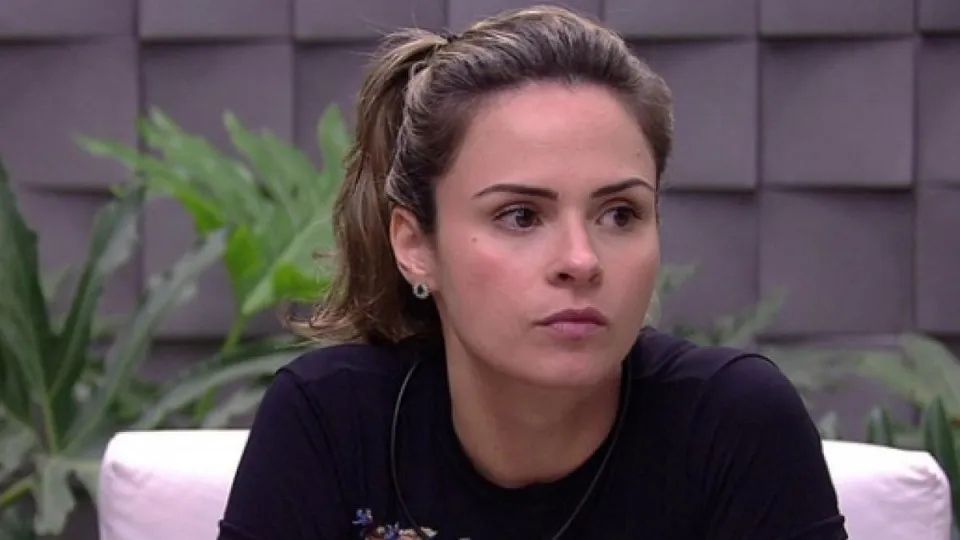 'Não fala do meu pai', dispara Ana Paula após provocação de Alberto Cowboy - img