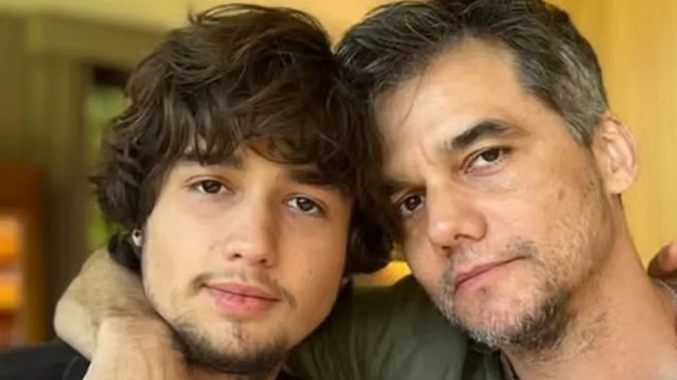 Filho de Wagner Moura rebate rumores de apoio a Donald Trump - img